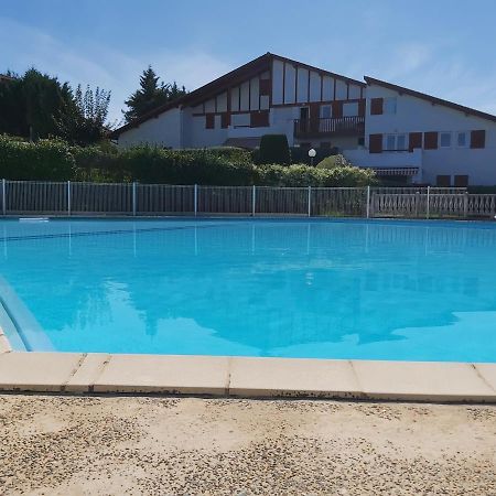 Appartement A Hendaye Avec Piscine Et A Cote De La Plage Buitenkant foto