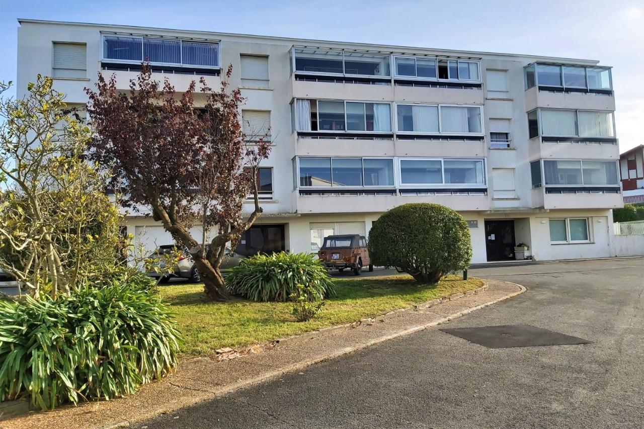 Appartement A Hendaye Avec Piscine Et A Cote De La Plage Buitenkant foto